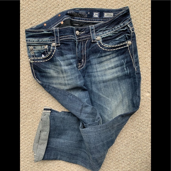 Miss Me cuffed Capri sz29 gently worn smoke free - Picture 2 of 4